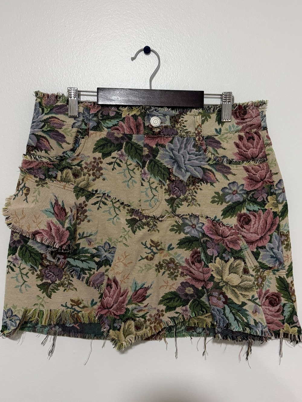NWT Zara Floral Tapestry Mini Skirt in Cream, Pink, Purple, Blue, Green